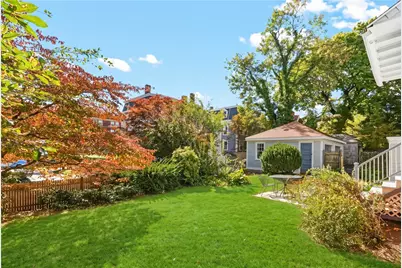 135 Lloyd Avenue, Providence, RI 02906 - Photo 40