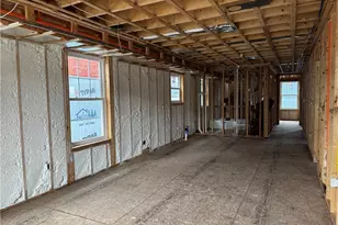 549 Douglas Ave, Providence, RI 02908 - Photo 6