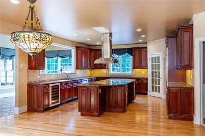 5 Lenihan Lane, East Greenwich, RI 02818 - Photo 8