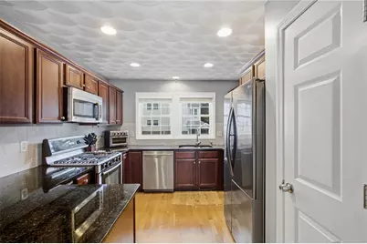 68 Red Brook Lane, West Warwick, RI 02893 - Photo 6