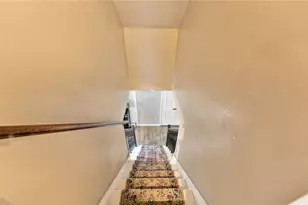 153 Rice St, Pawtucket, RI 02861 - Photo 28