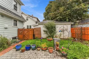 41 Stadden St, Providence, RI 02907 - Photo 34
