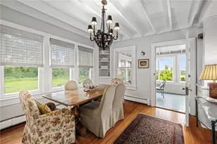 31 Calvert Pl, Jamestown, RI 02835 - Photo 10