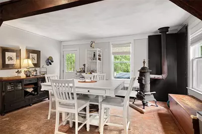 31 Calvert Place, Jamestown, RI 02835 - Photo 10