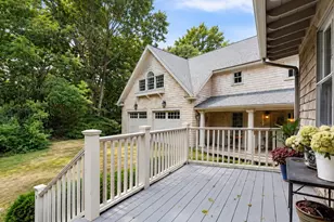 31 Calvert Pl, Jamestown, RI 02835 - Photo 32