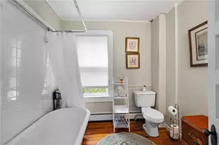 31 Calvert Pl, Jamestown, RI 02835 - Photo 16