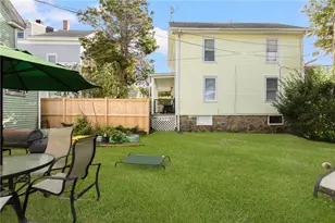 11 Carey St, Newport, RI 02840 - Photo 10