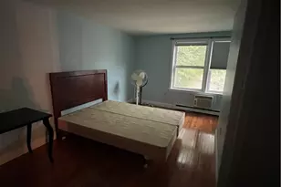 52 Nancy St, Providence, RI 02909 - Photo 2