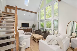 40 Moosehorn Rd, East Greenwich, RI 02818 - Photo 1