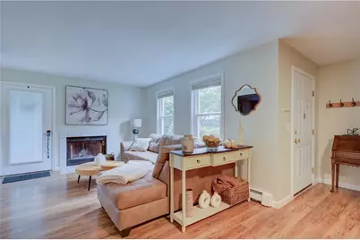 1 Willow Glen Court #81, Warwick, RI 02889 - Photo 6
