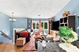172 Friendship St, North Providence, RI 02904 - Photo 6