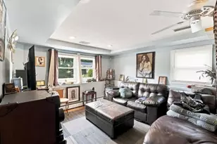 172 Friendship St, North Providence, RI 02904 - Photo 4
