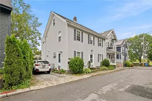 82 Burnside Ave, Newport, RI 02840 - Photo 2