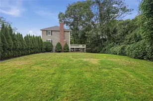 274 Larchwood Dr, Warwick, RI 02886 - Photo 22