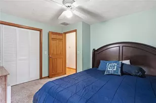 274 Larchwood Dr, Warwick, RI 02886 - Photo 14