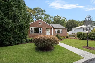 12 Bowen Street, Johnston, RI 02919 - Photo 2