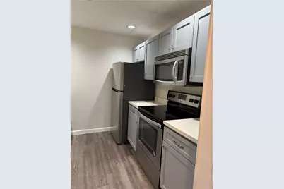 3524 West Shore Road #807, Warwick, RI 02886 - Photo 4