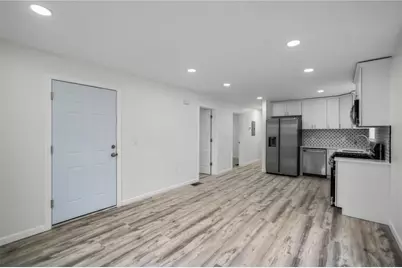 000 Camden Avenue, Providence, RI 02908 - Photo 36