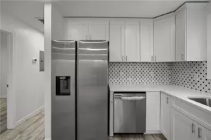 000 Camden Ave, Providence, RI 02908 - Photo 6