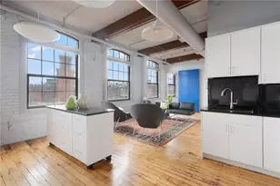 14 Imperial Pl, Providence, RI 02903 - Photo 10