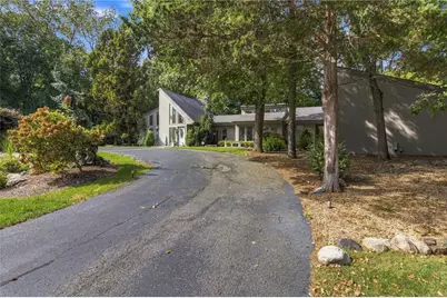 2 Elden Court, Lincoln, RI 02865 - Photo 2