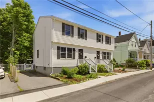 13 Tilley Ave, Newport, RI 02840 - Photo 2