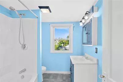 221 Massachusetts Avenue, Providence, RI 02905 - Photo 18