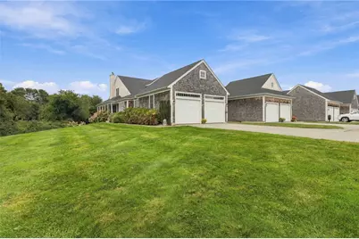 17 Pocasset Lane, Portsmouth, RI 02871 - Photo 2