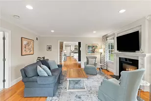 17 Pocasset Ln, Portsmouth, RI 02871 - Photo 4