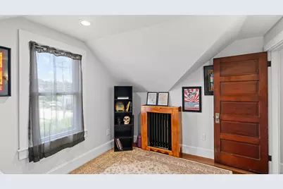 75 Garfield Street, Newport, RI 02840 - Photo 30