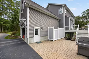 3640 Commodore Oliver Hazard Perry Hwy, South Kingstown, RI 02879 - Photo 36