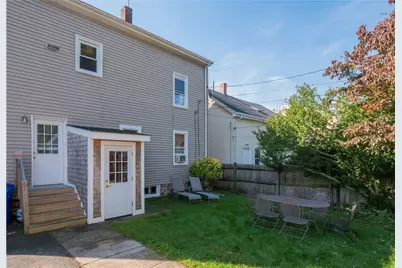 10 Hammond Street, Newport, RI 02840 - Photo 4