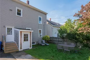 10 Hammond St, Newport, RI 02840 - Photo 4