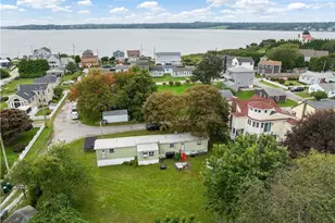 52 Ronnie St, Tiverton, RI 02878 - Photo 6