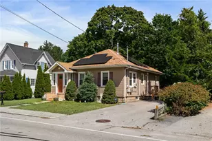 321 Church Ave, Warwick, RI 02889 - Photo 4