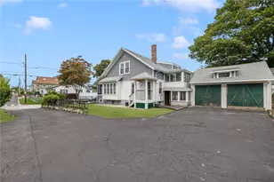 487 Grand Ave, Pawtucket, RI 02861 - Photo 4