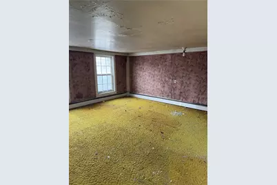 46 Monroe Avenue, Bristol, RI 02809 - Photo 6