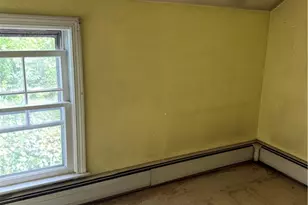 46 Monroe Ave, Bristol, RI 02809 - Photo 8