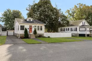 22 Elder Ave, East Providence, RI 02915 - Photo 1