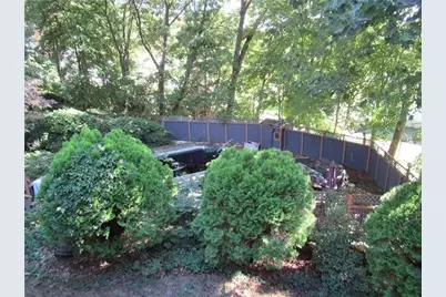 83 Locust Avenue, North Providence, RI 02911 - Photo 14