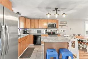 453 Greenville Ave, Johnston, RI 02919 - Photo 24