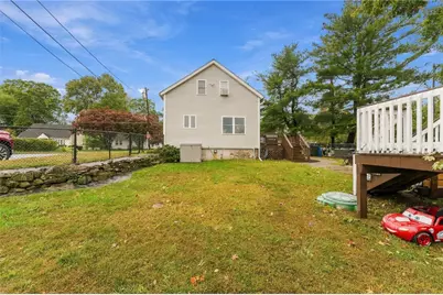 453 Greenville Avenue, Johnston, RI 02919 - Photo 14