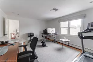 4 Evarts St, Newport, RI 02840 - Photo 20