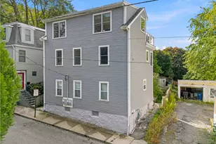 77 Pope St, Newport, RI 02840 - Photo 4