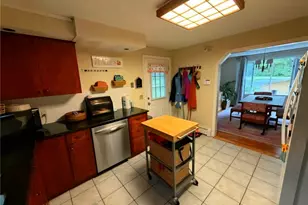 1 Friendship Ln, Smithfield, RI 02917 - Photo 6