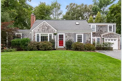 3 Jenks Garden Lane, Barrington, RI 02806 - Photo 1