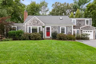 3 Jenks Garden Ln, Barrington, RI 02806 - Photo 1
