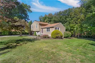 21 Janet Dr, Johnston, RI 02919 - Photo 2