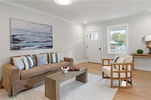 67 Queen St, East Greenwich, RI 02818 - Photo 14
