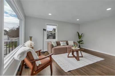 546 Robinson Street, Woonsocket, RI 02895 - Photo 12